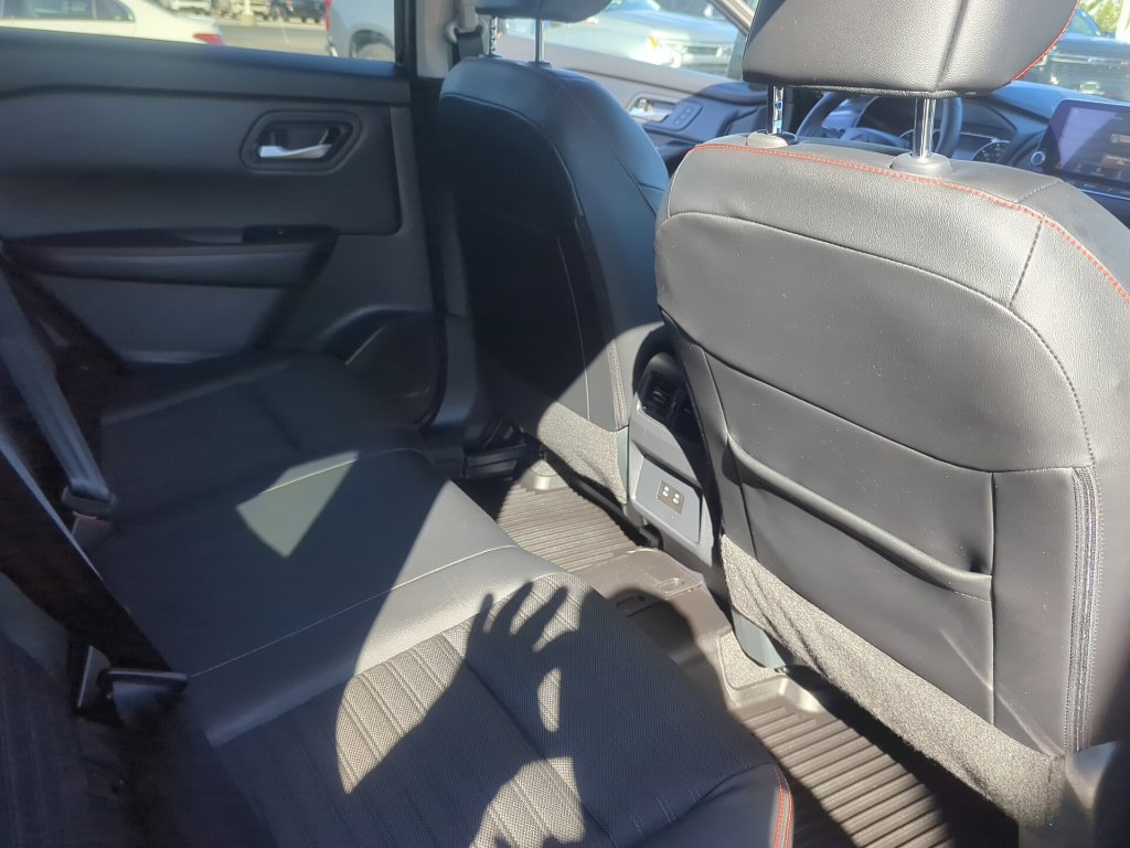 Used 2025 Nissan Rogue SV w/ Rock Creek Premium Package AWD/4WD image 16