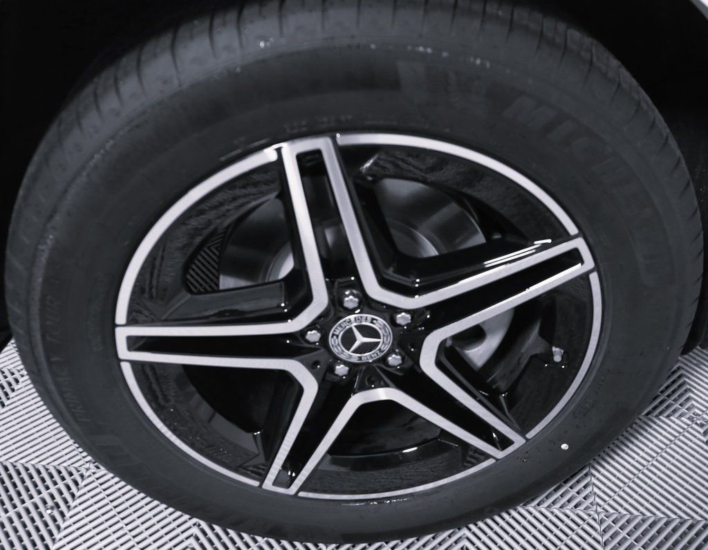 Used 2026 Mercedes-Benz GLE 450 4MATIC image 7