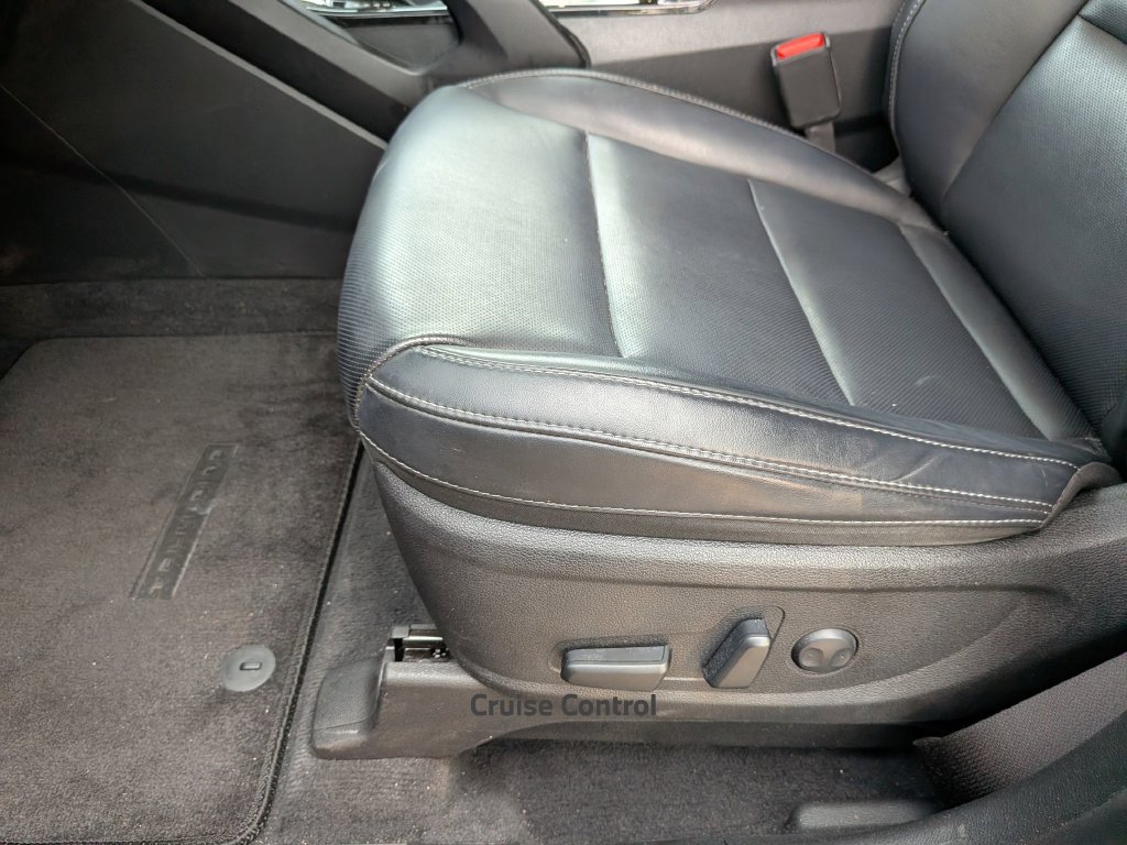 Used 2024 Kia Telluride S w/ S Sunroof Package FWD image 16