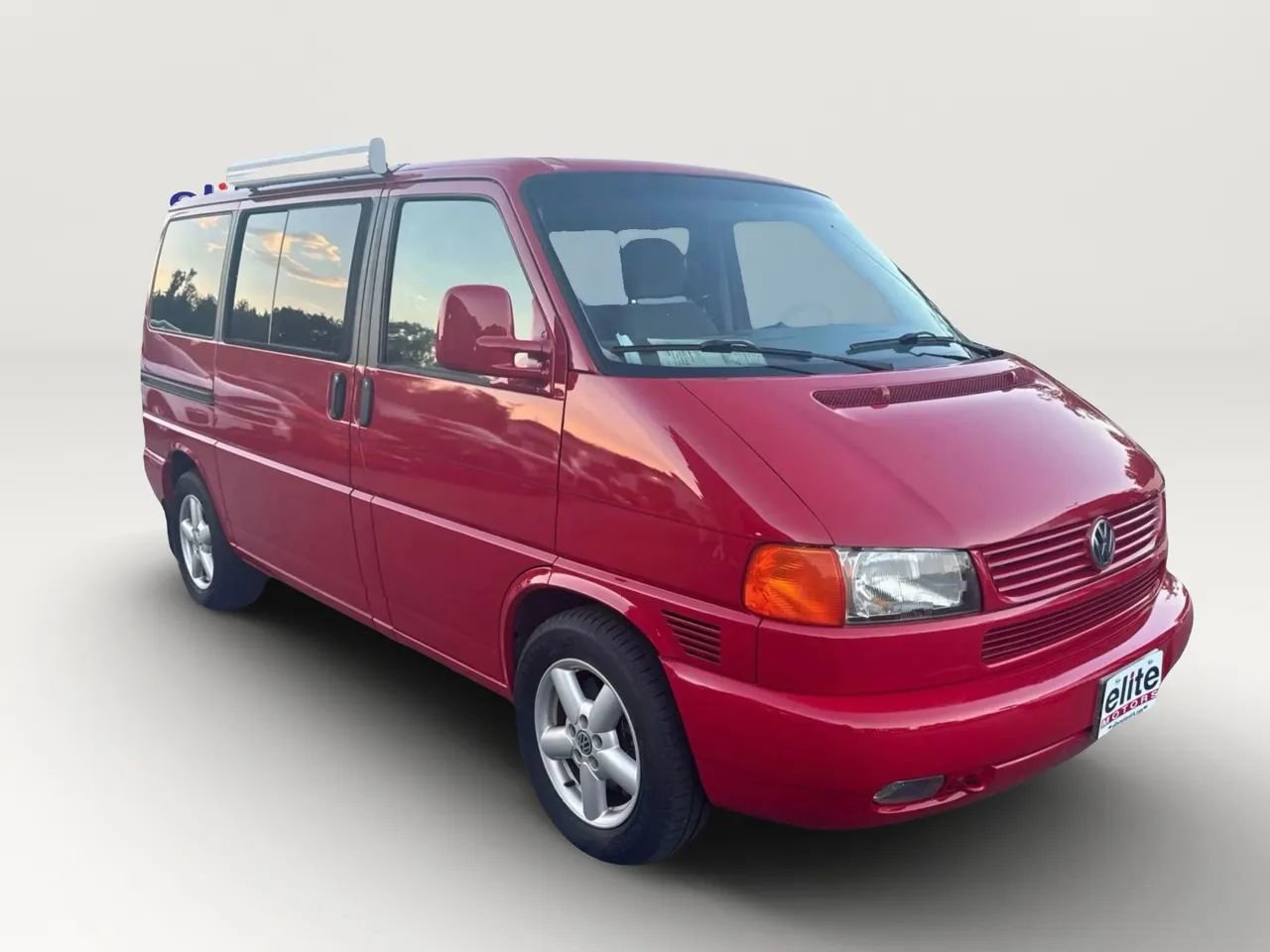 Used 2002 Volkswagen Eurovan MV image 1
