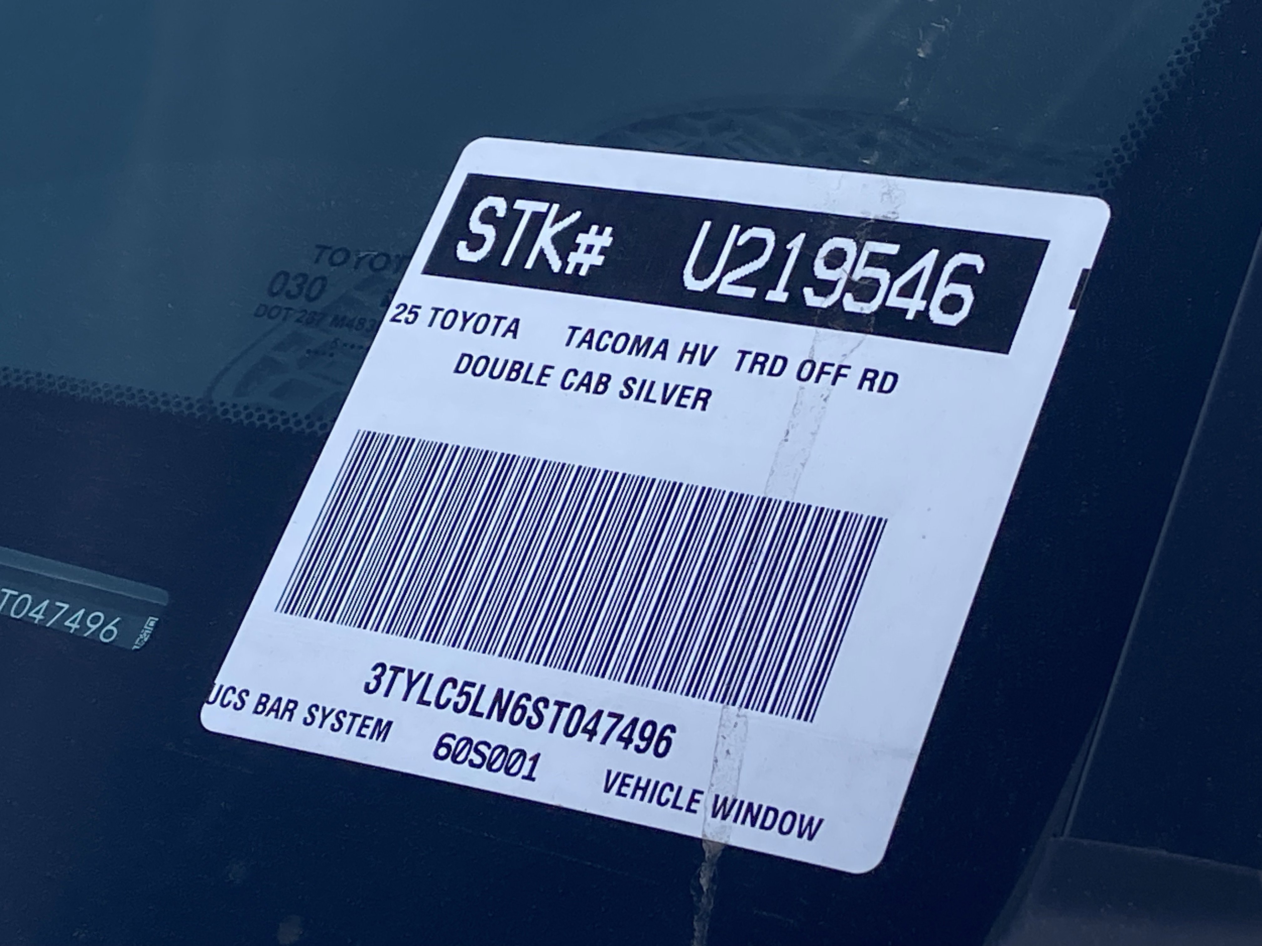 Certified 2025 Toyota Tacoma TRD Off-Road image 31