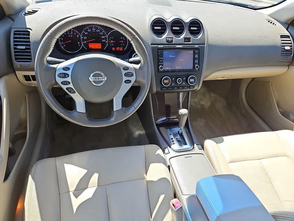 Used 2010 Nissan Altima 2.5 SL w/ Technology Pkg FWD image 10