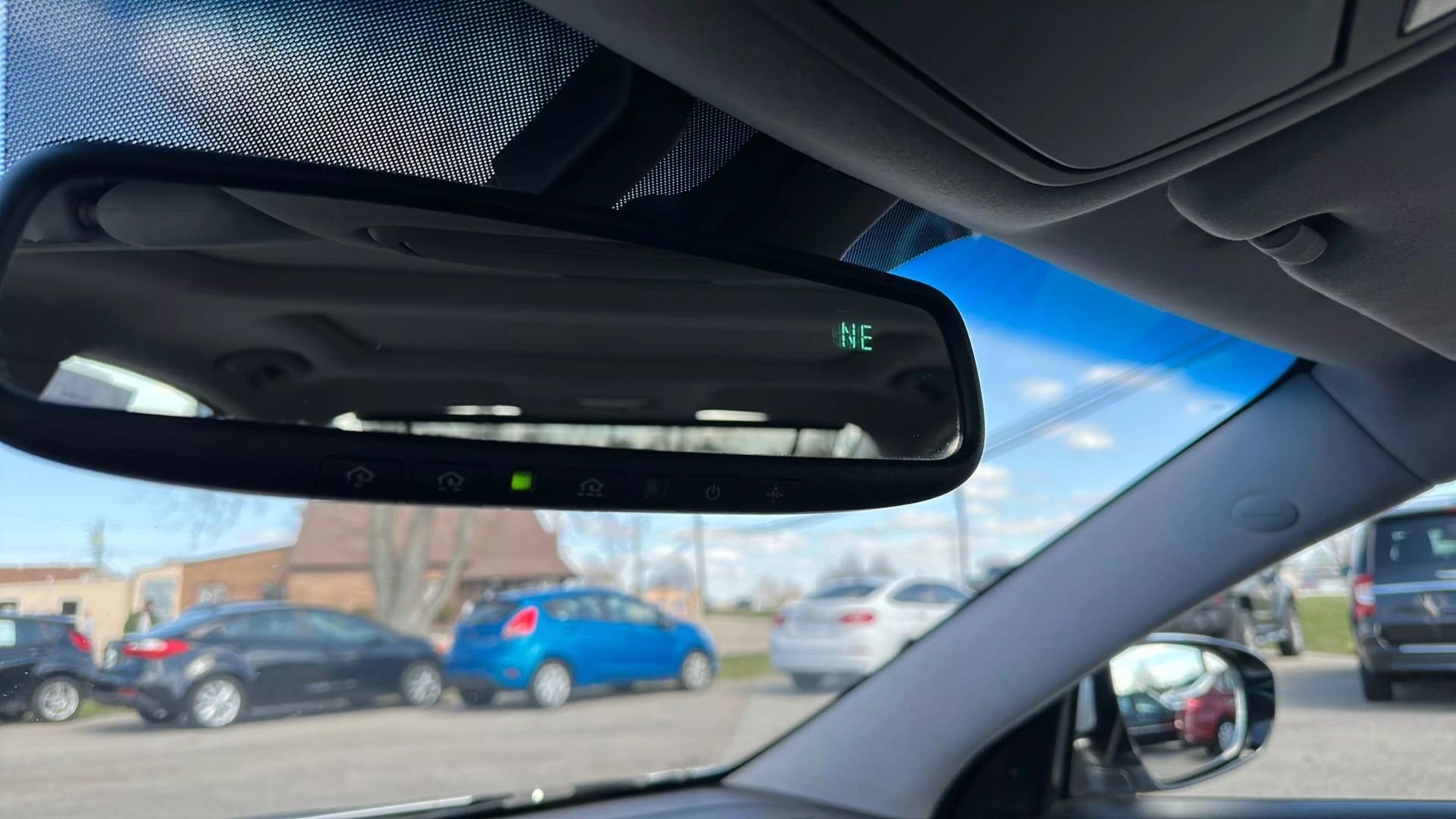 Used 2016 Kia Cadenza Premium image 25