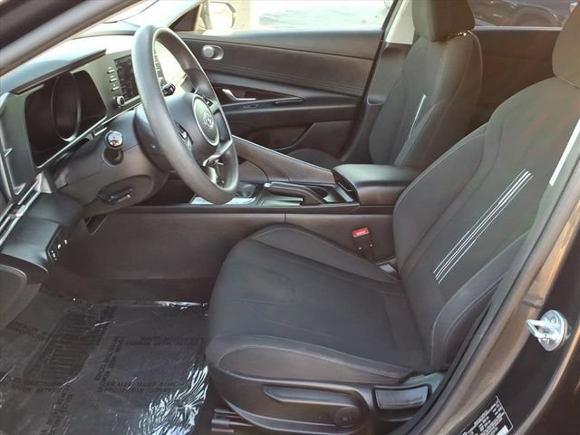 Used 2021 Hyundai Elantra SEL FWD image 5