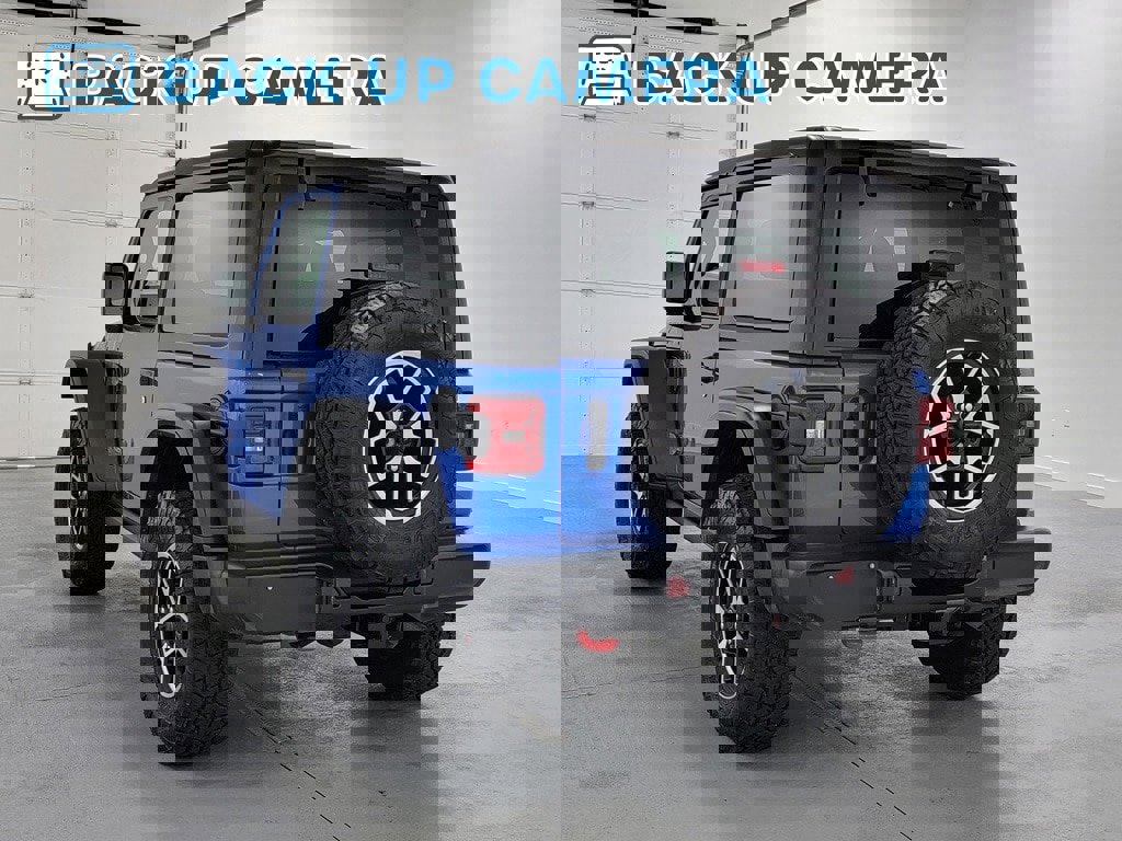 Used 2024 Jeep Wrangler Rubicon w/ Convenience Group AWD/4WD image 7