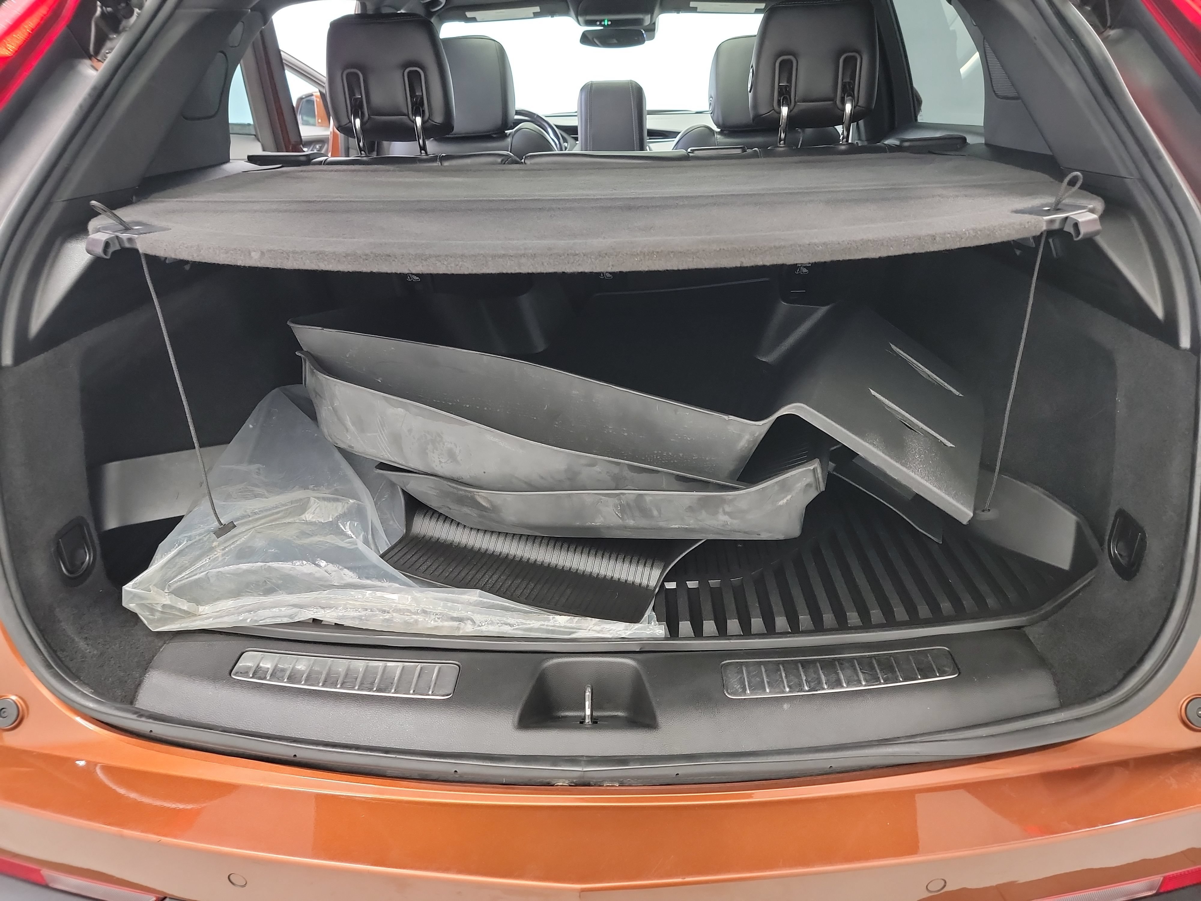 Used 2019 Cadillac XT4 Premium Luxury AWD/4WD image 26