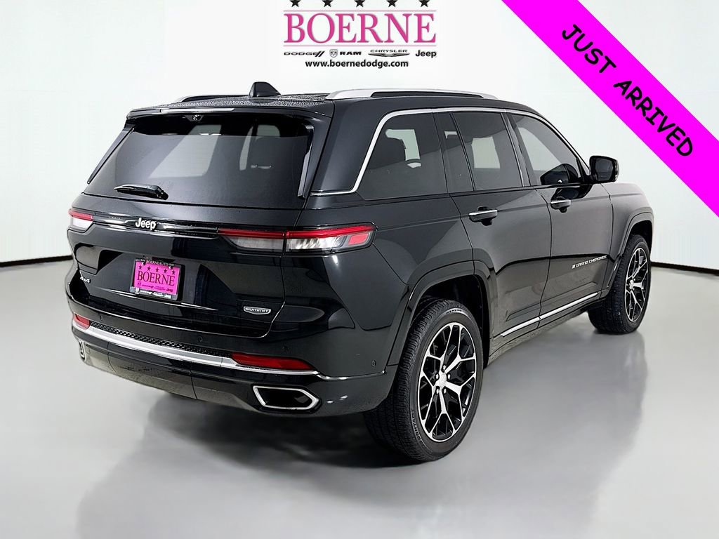 Used 2023 Jeep Grand Cherokee Summit image 7