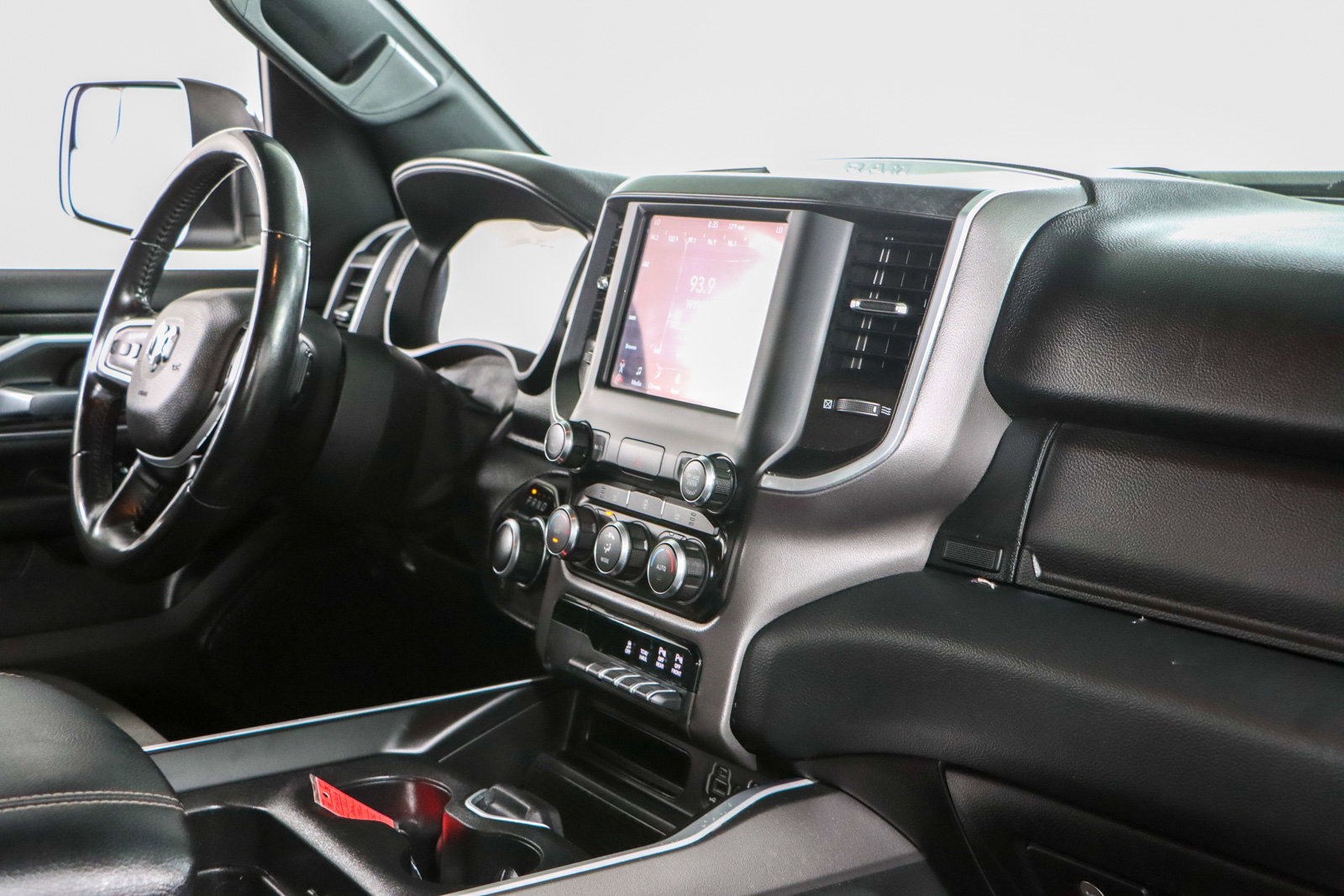 Used 2021 RAM 1500 Big Horn image 26