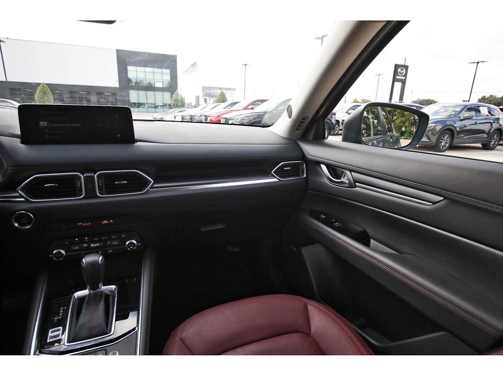 Used 2025 MAZDA CX-5 Carbon Edition AWD/4WD image 8