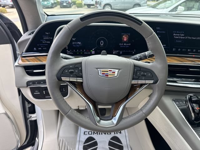 Certified 2024 Cadillac Escalade Premium Luxury Platinum AWD/4WD image 16