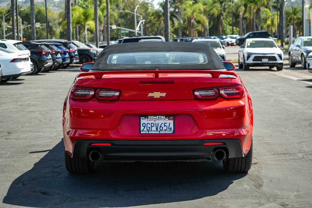 Used 2023 Chevrolet Camaro LT RWD image 5