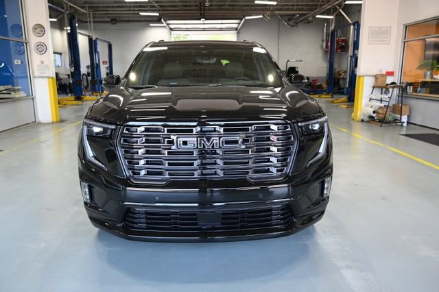New 2026 GMC Acadia Denali Ultimate w/ LPO, Floor Liner Package AWD/4WD image 2