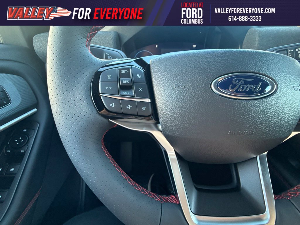 New 2027 Ford Explorer ST-Line w/ Premium Package