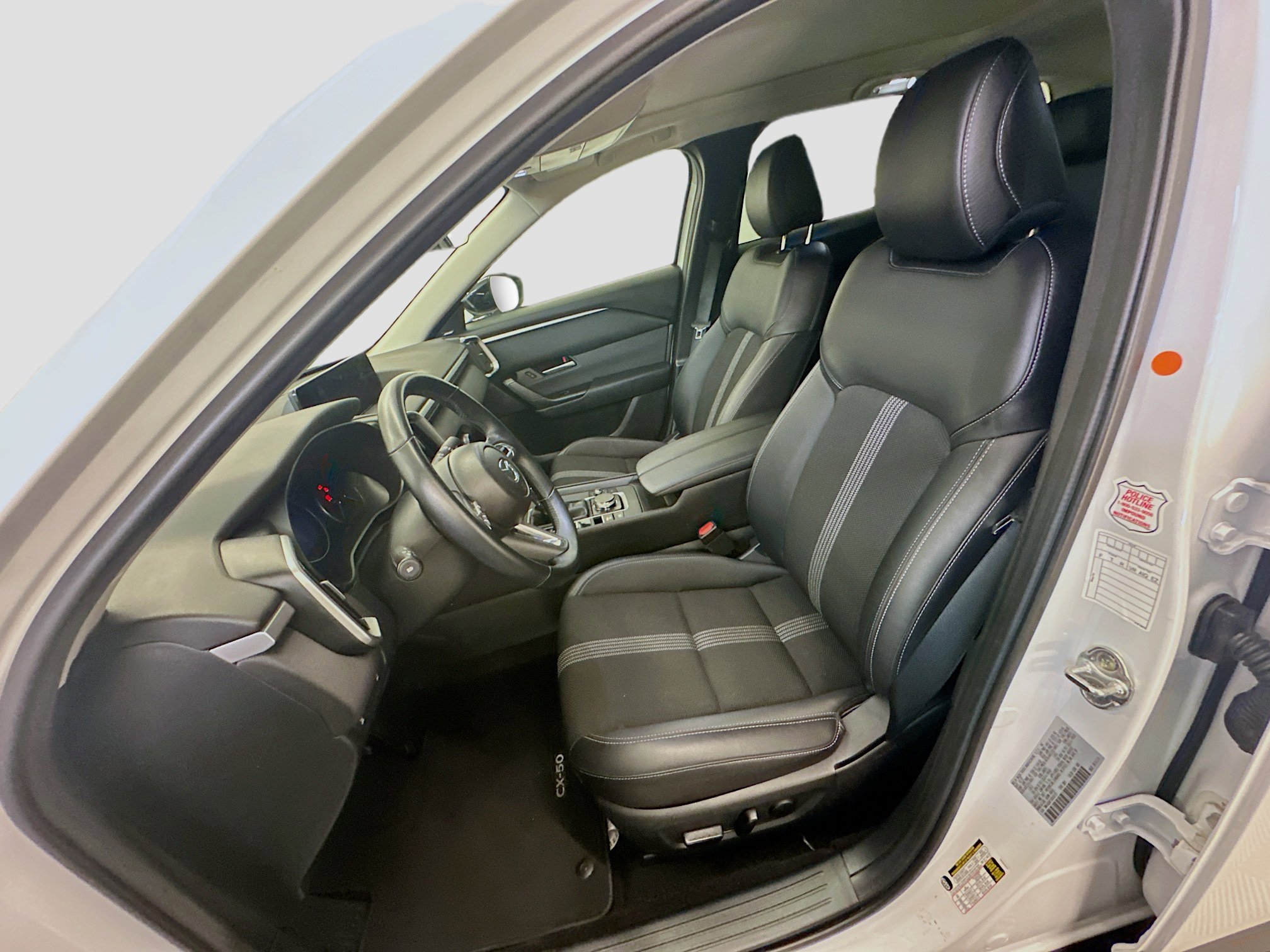 Used 2025 MAZDA CX-50 AWD 2.5 S w/ Premium Package image 13
