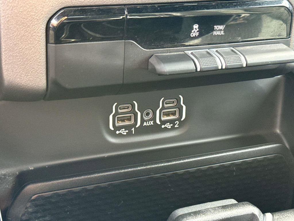 Used 2022 RAM 1500 Big Horn image 39
