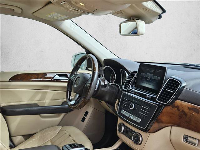 Used 2018 Mercedes-Benz GLS 450 4MATIC image 10