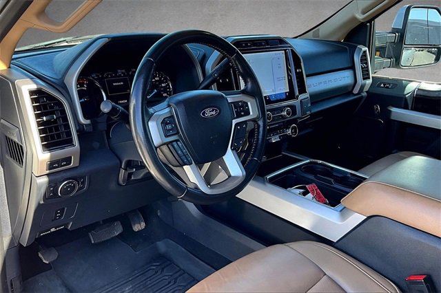 Used 2022 Ford F350 Lariat w/ Lariat Value Package image 11