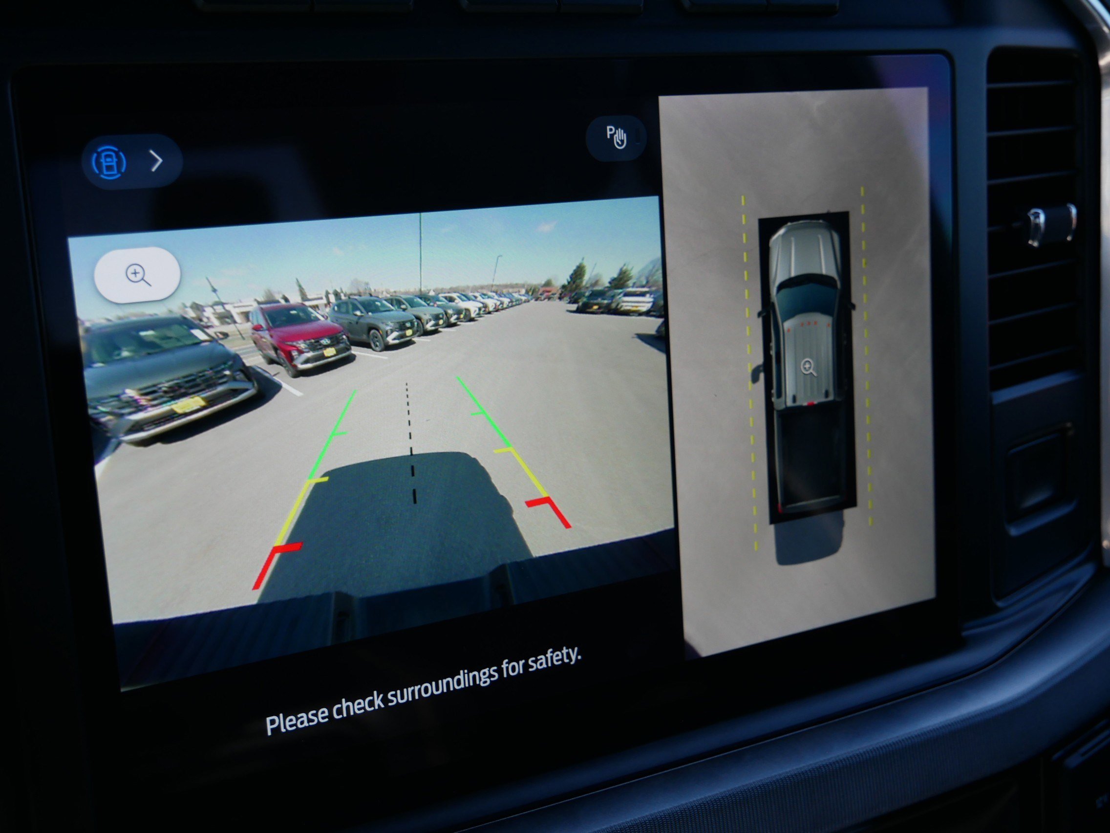 Used 2024 Ford F350 Platinum w/ FX4 Off-Road Package image 33