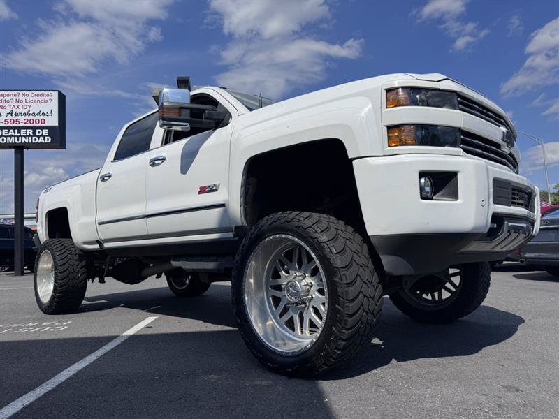 Used 2019 Chevrolet Silverado 2500 LTZ w/ Duramax Plus Package AWD/4WD image 12