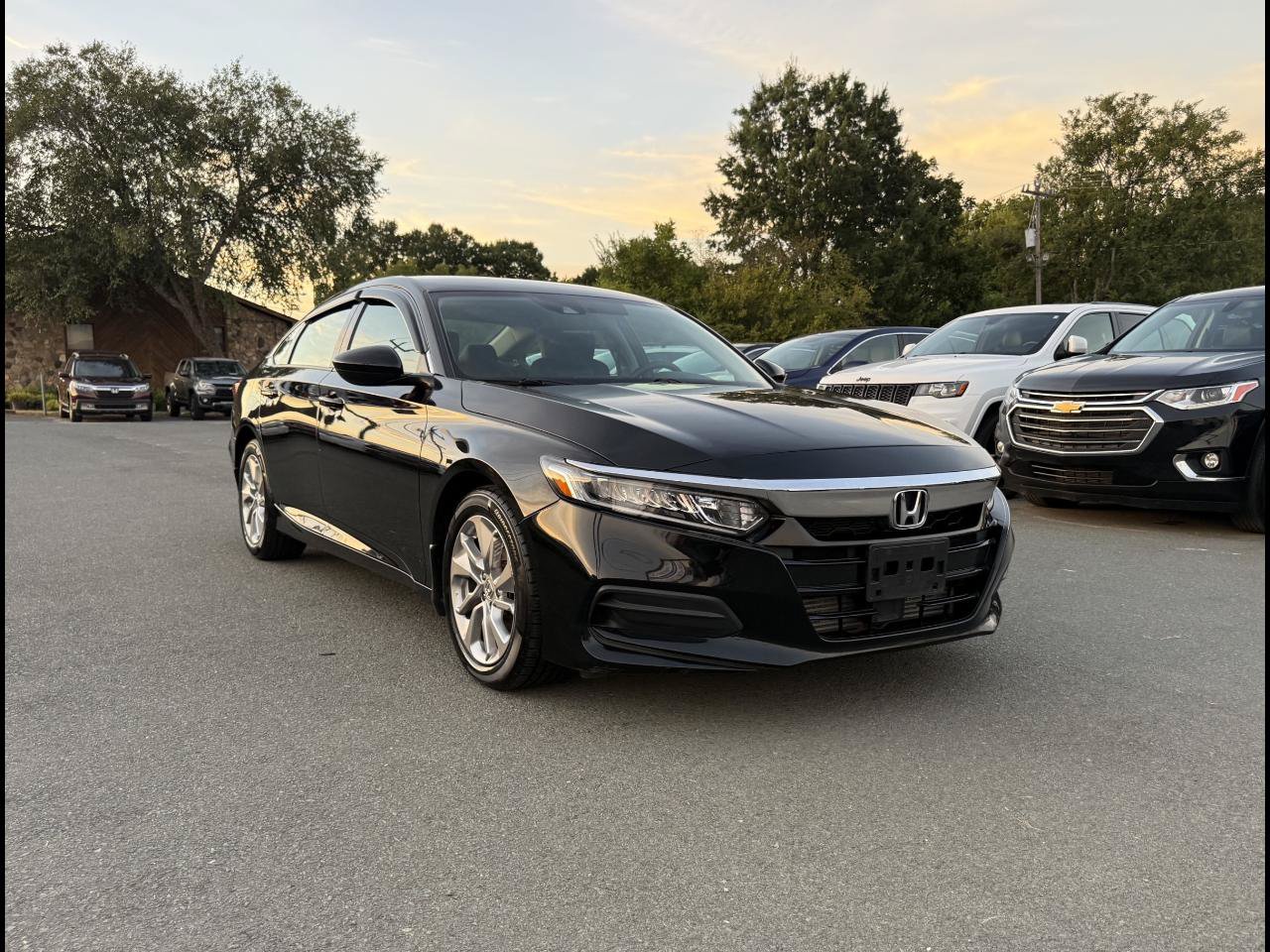 Used 2018 Honda Accord LX image 1