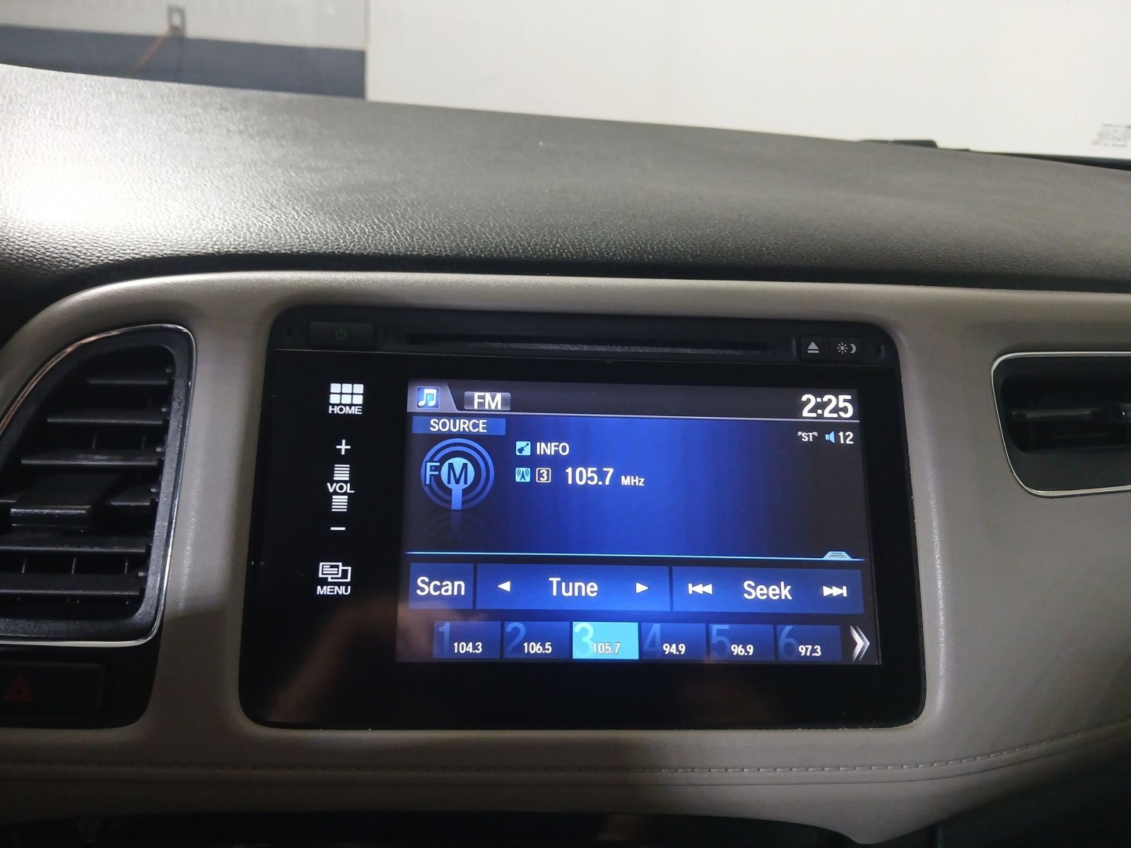 Used 2016 Honda HR-V EX image 18