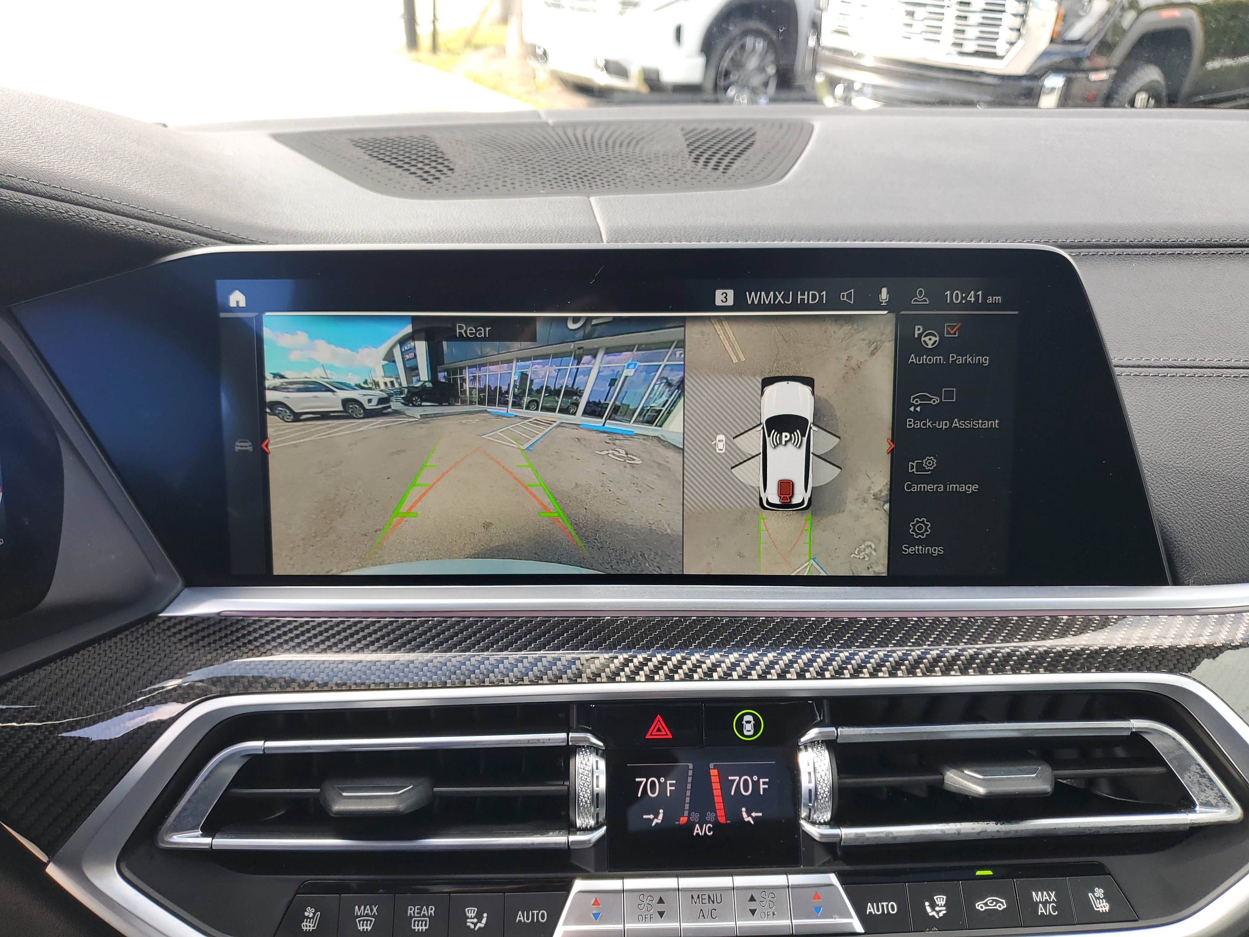 Used 2021 BMW X5 M50i w/ Premium Package image 11