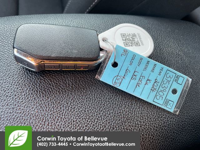 Used 2024 Kia Forte LXS image 17