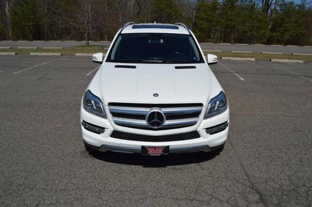Used 2014 Mercedes-Benz GL 450 GL 450 4MATIC AWD 4dr SUV image 9
