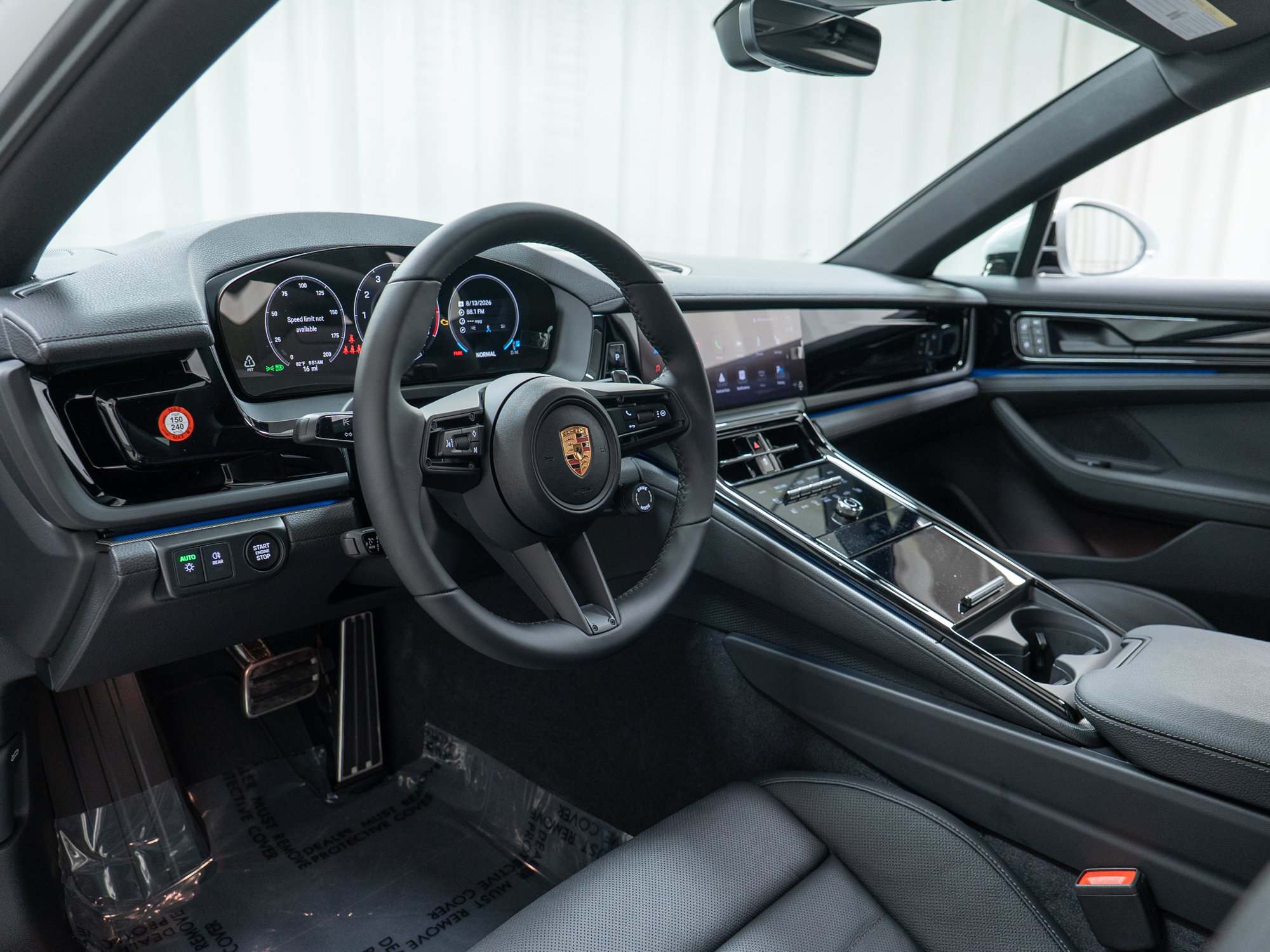 New 2026 Porsche Panamera 4 AWD/4WD image 4