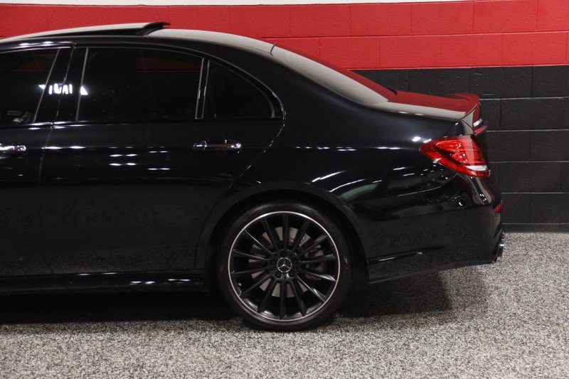Used 2019 Mercedes-Benz E 53 AMG 4MATIC Sedan image 25