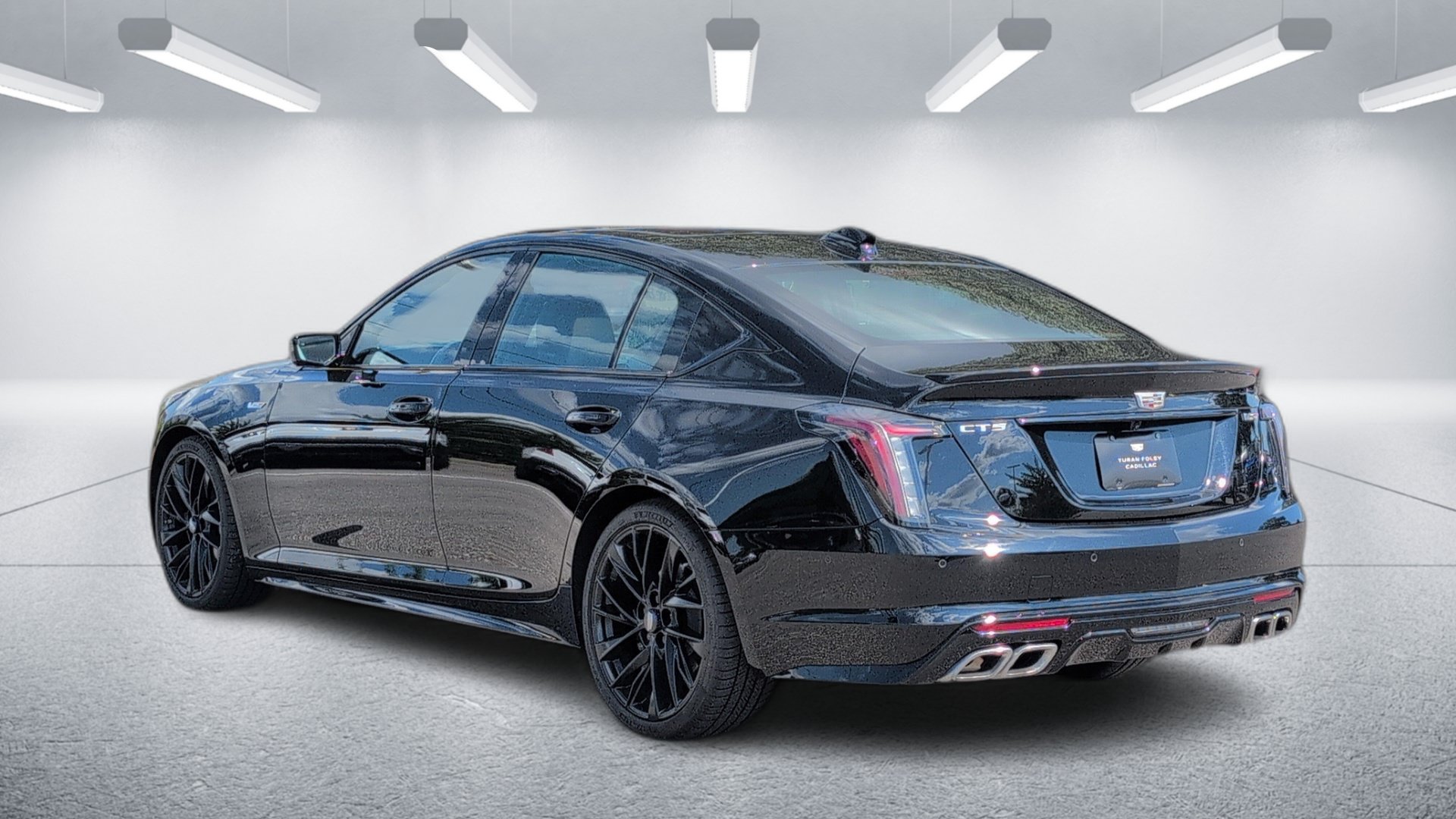 Certified 2025 Cadillac CT5 V w/ LPO, Blue Accent Package RWD image 3