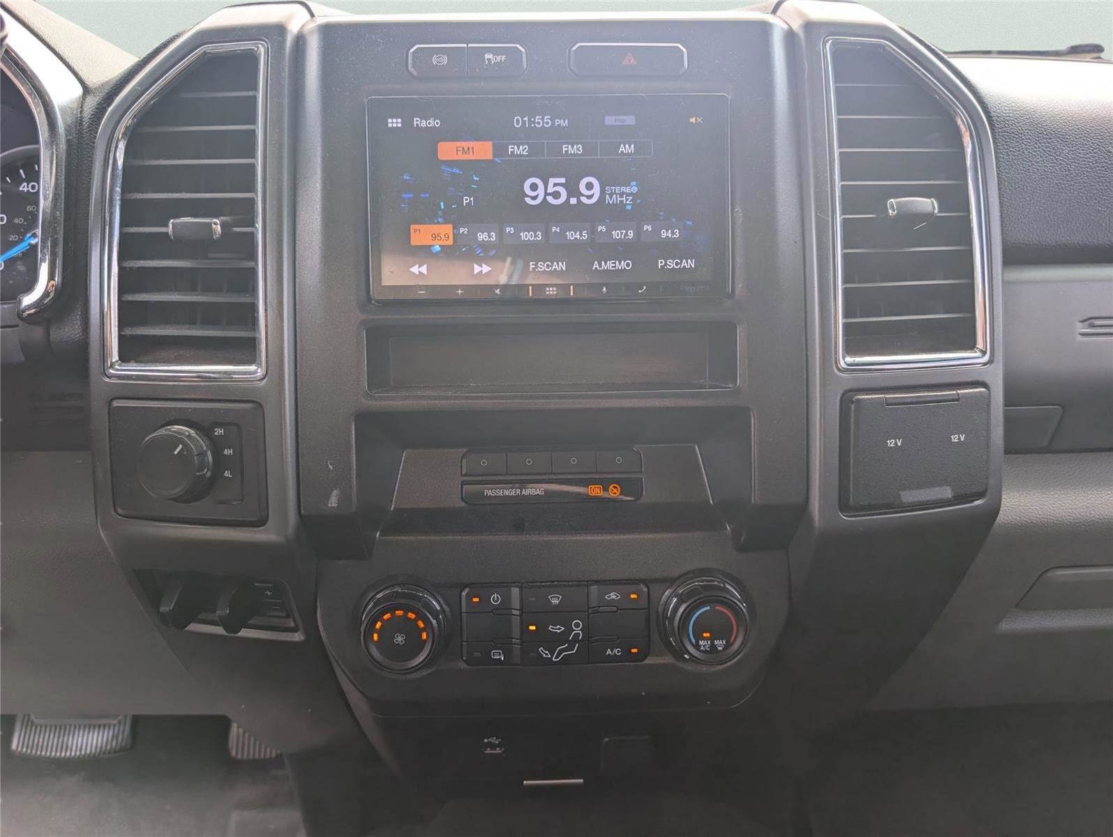 Used 2018 Ford F250 XLT AWD/4WD image 14