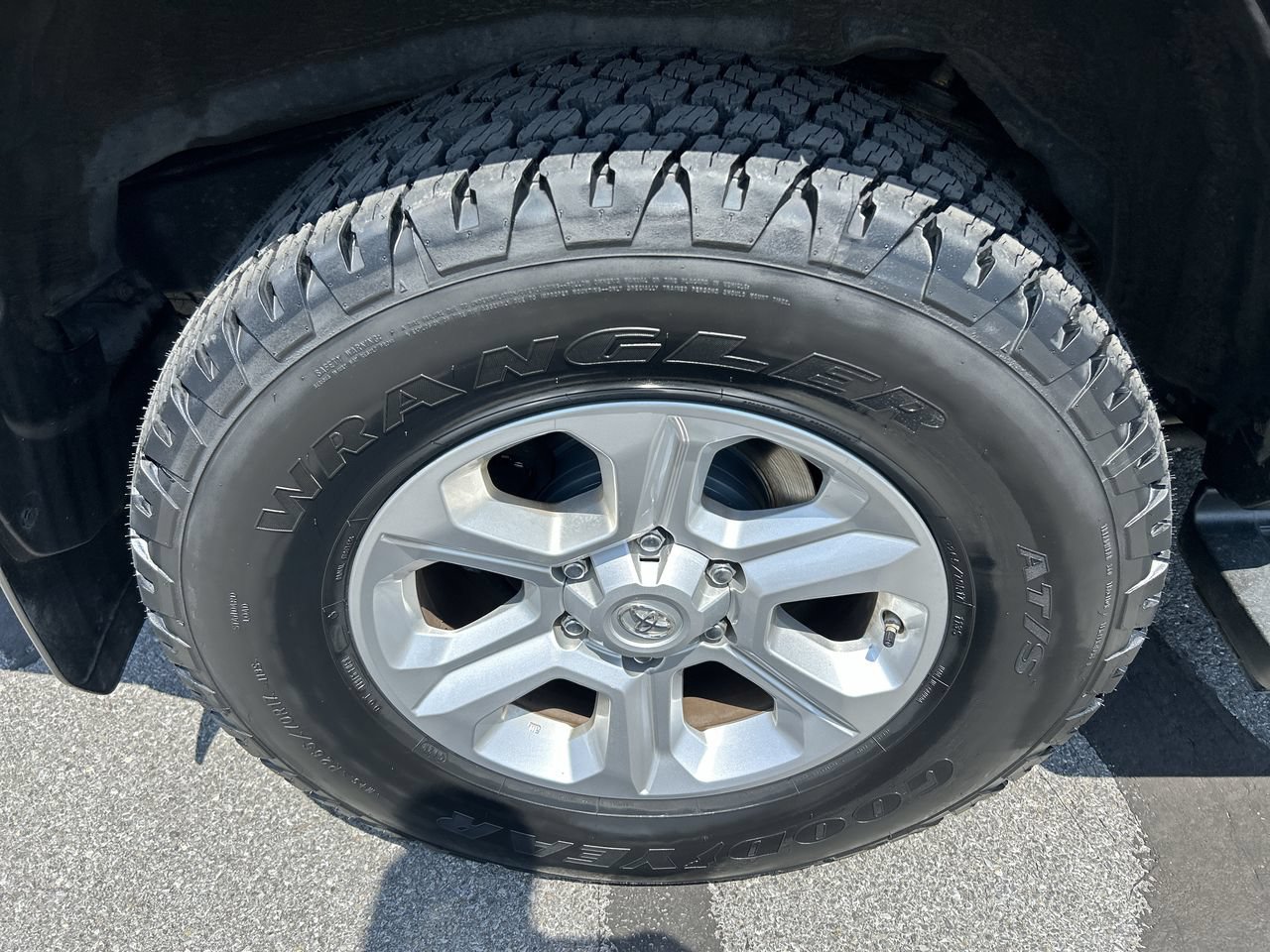 Used 2019 Toyota 4Runner SR5 Premium AWD/4WD image 9