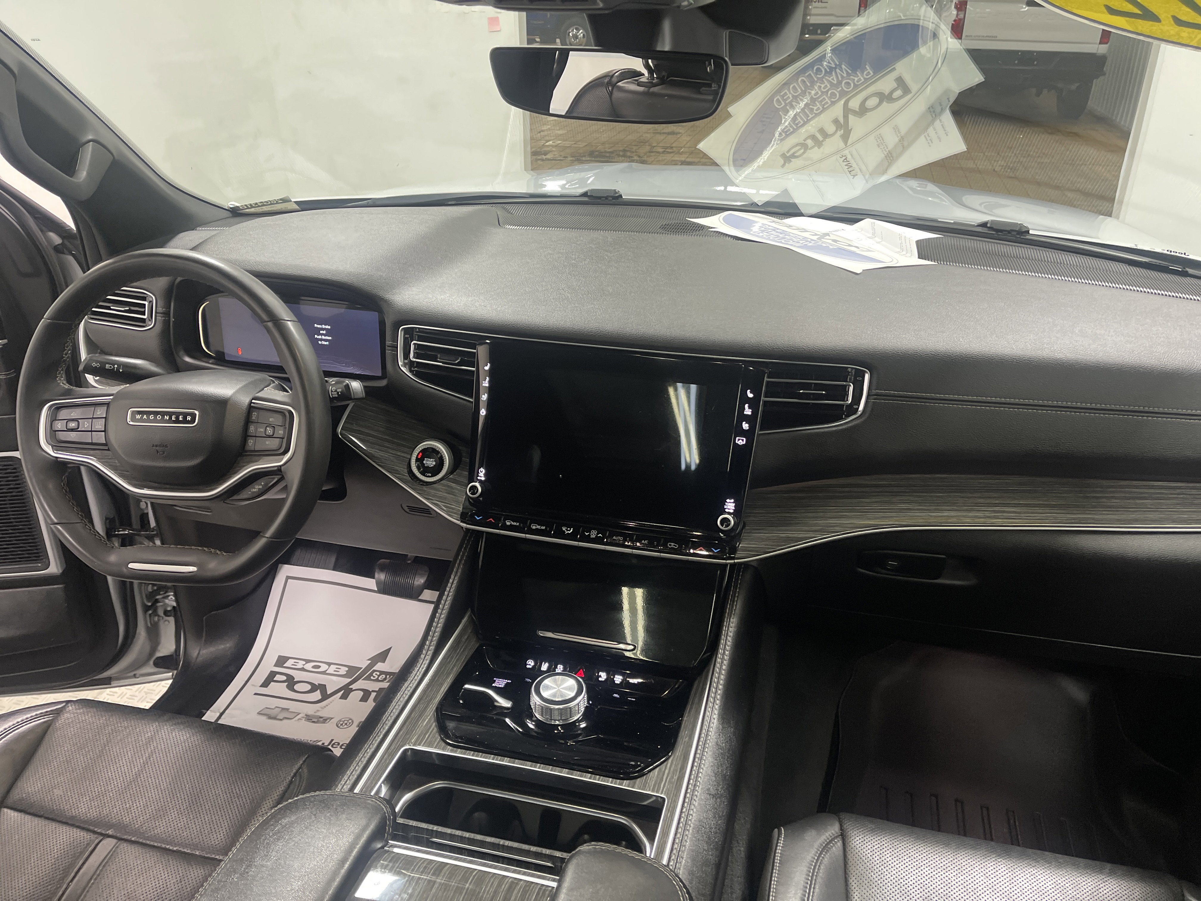 Used 2022 Jeep Wagoneer Series II w/ Premium Group I image 25