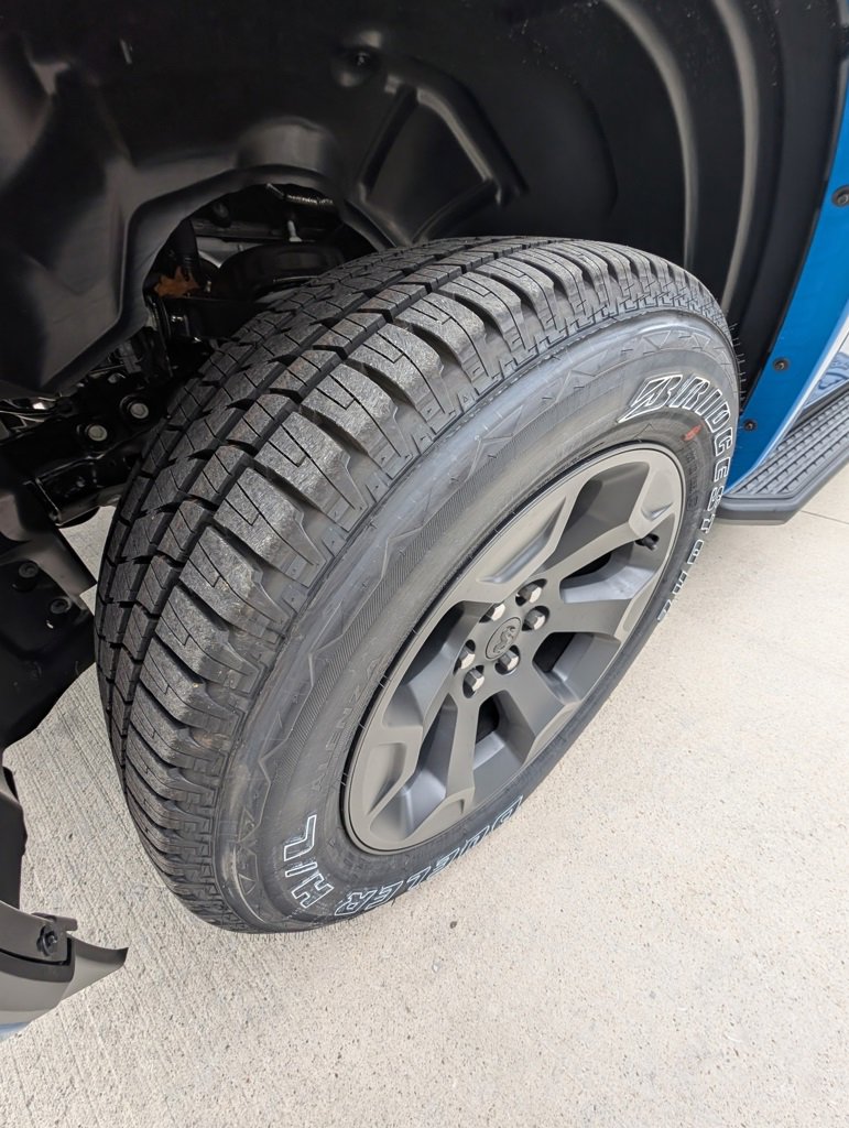 New 2026 RAM 1500 4x4 Crew Cab image 43