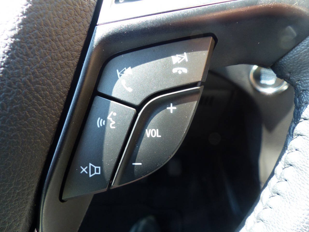 Used 2024 Ford Edge SEL AWD/4WD image 27