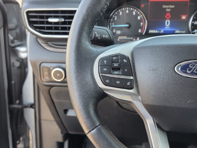 Certified 2024 Ford Explorer Limited w/ Limited Technology Package RWD image 30