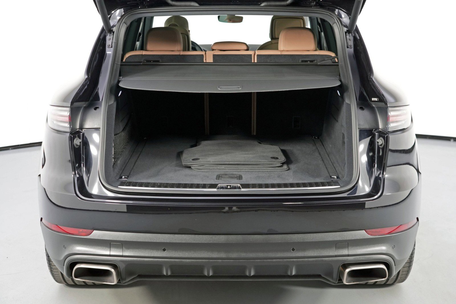 Used 2019 Porsche Cayenne E-Hybrid image 10