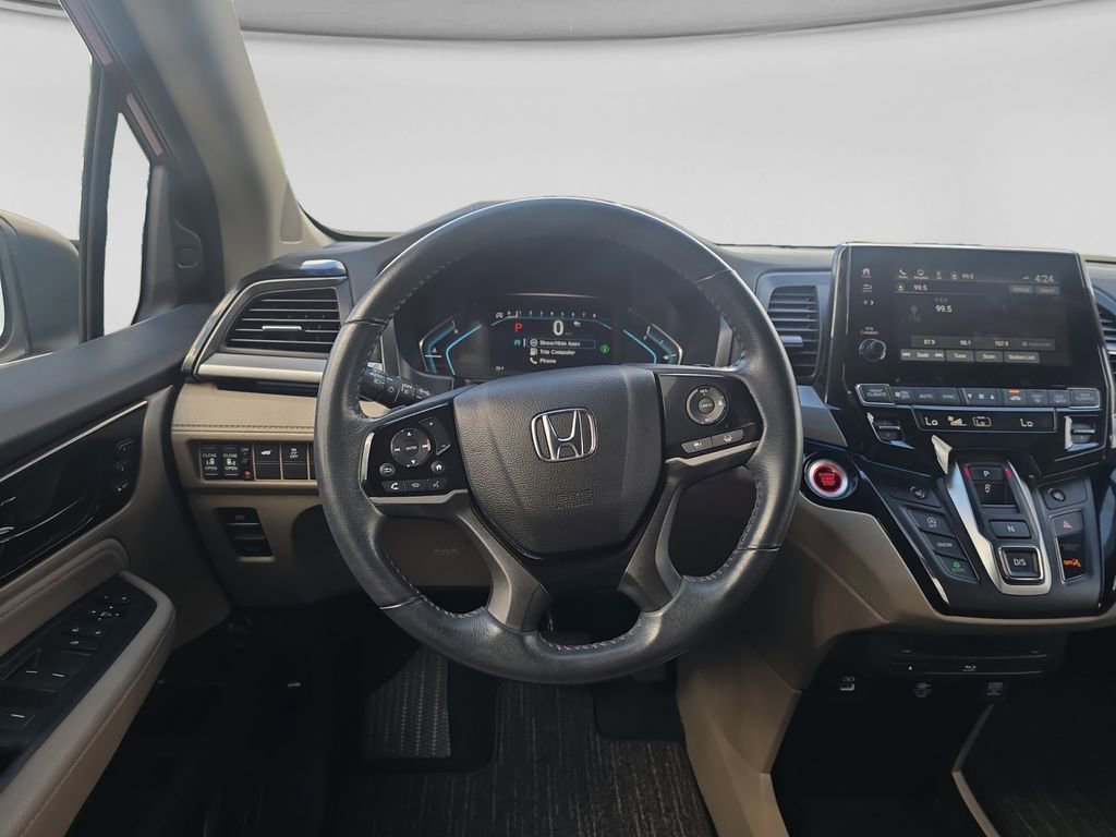 Used 2023 Honda Odyssey Touring image 13