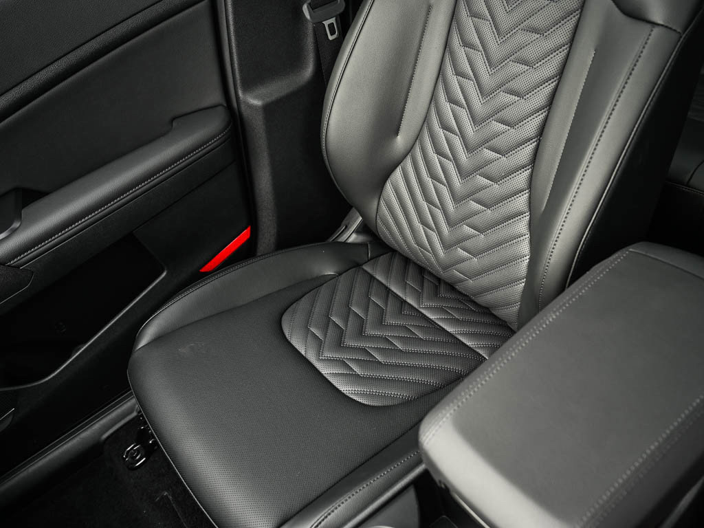 New 2026 Kia Sportage X-Line w/ X-Line Premium Package image 26