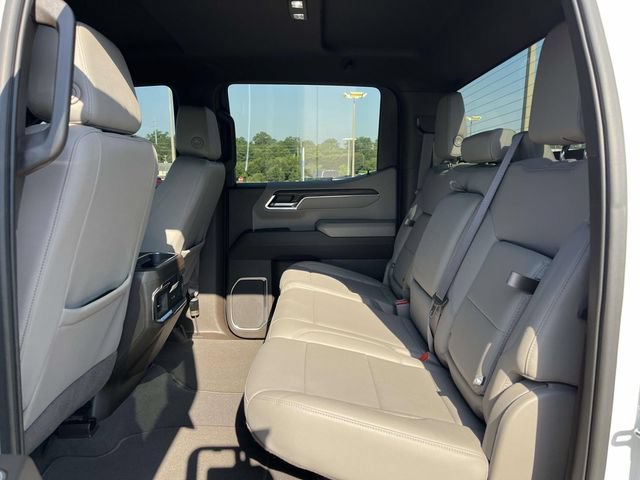 Used 2023 GMC Sierra 1500 SLT w/ SLT Premium Package AWD/4WD image 12