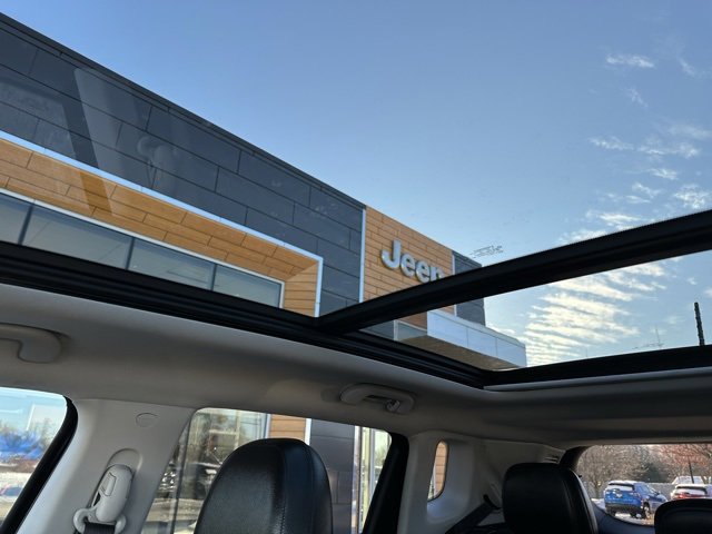 Used 2018 Jeep Compass Latitude w/ Safe & Security Group image 39