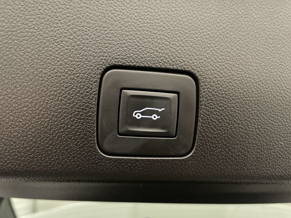 Used 2021 Buick Encore GX Select FWD image 29