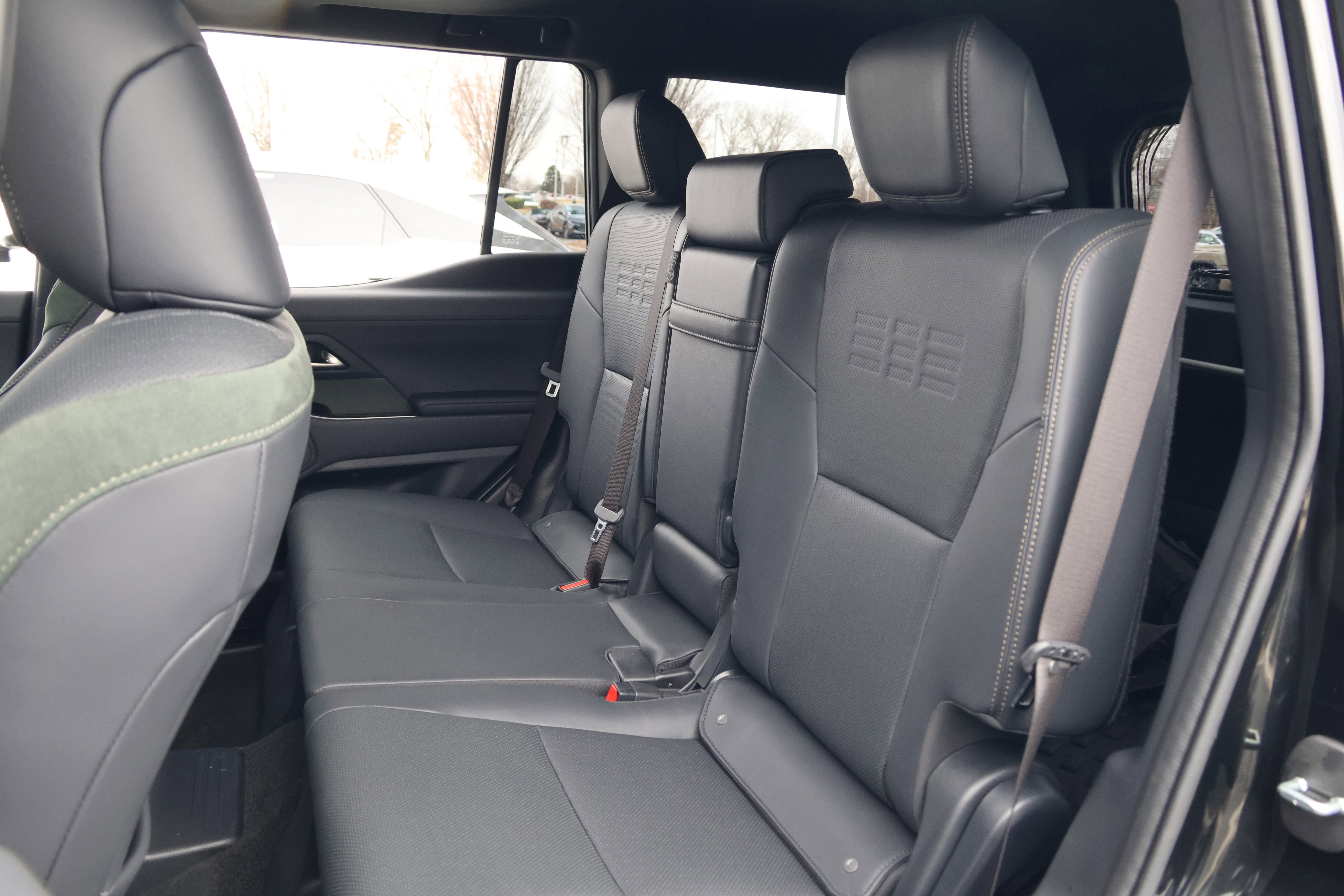 Used 2025 Lexus GX 550 image 39