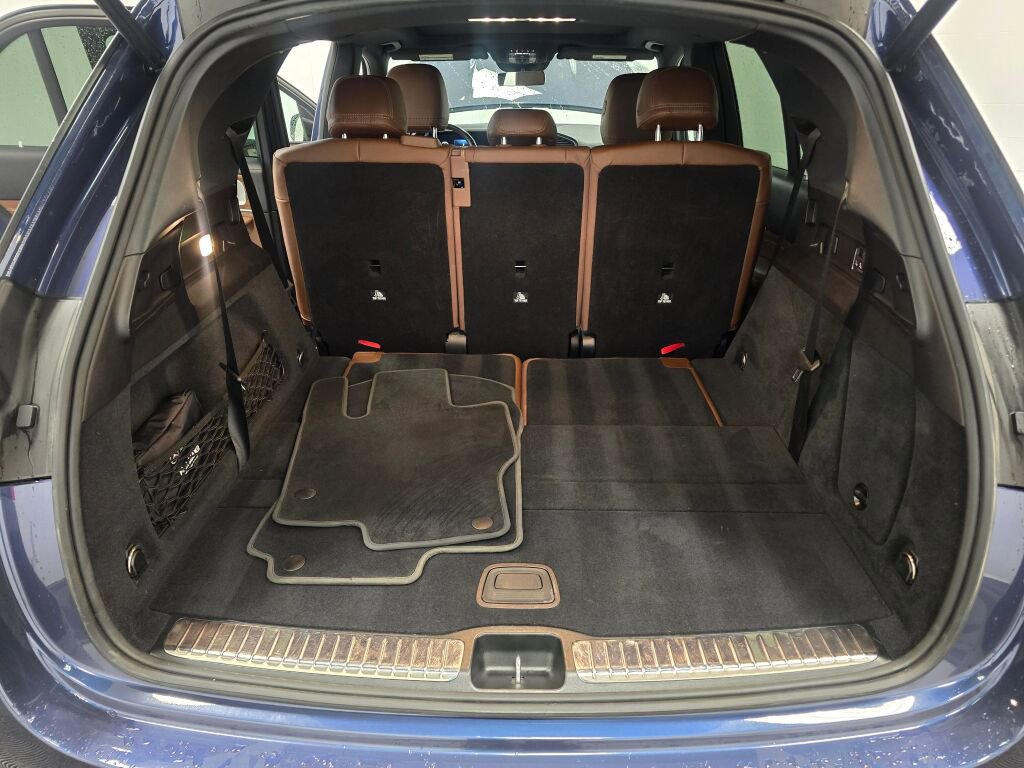 Used 2024 Mercedes-Benz GLE 350 GLE 350 w/ 3rd Row Seat Package image 11