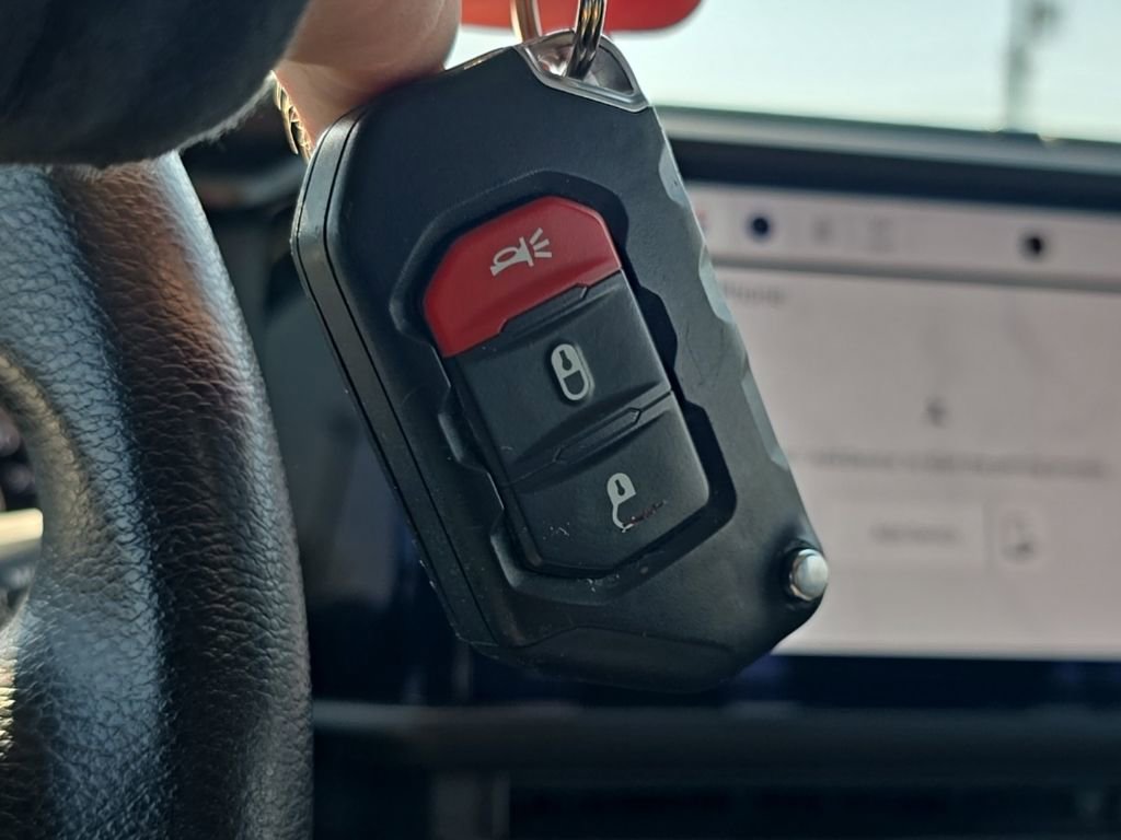 Certified 2024 Jeep Gladiator Sport AWD/4WD image 36