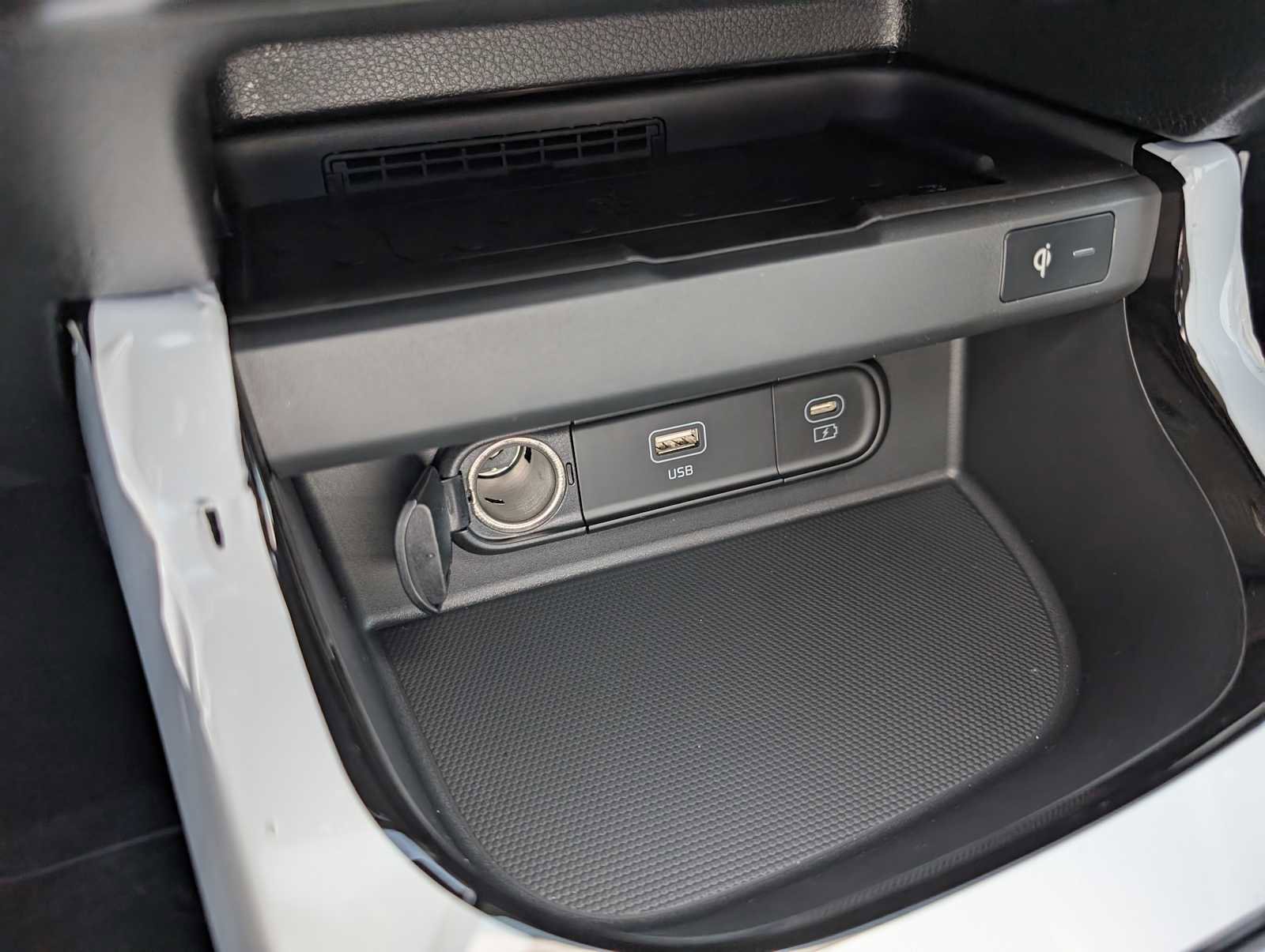 New 2026 Kia Seltos EX image 24