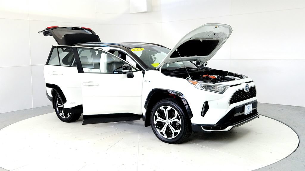 Used 2021 Toyota RAV4 XSE w/ Premium Package AWD/4WD image 12