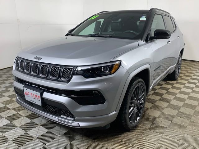 Used 2023 Jeep Compass High Altitude image 2