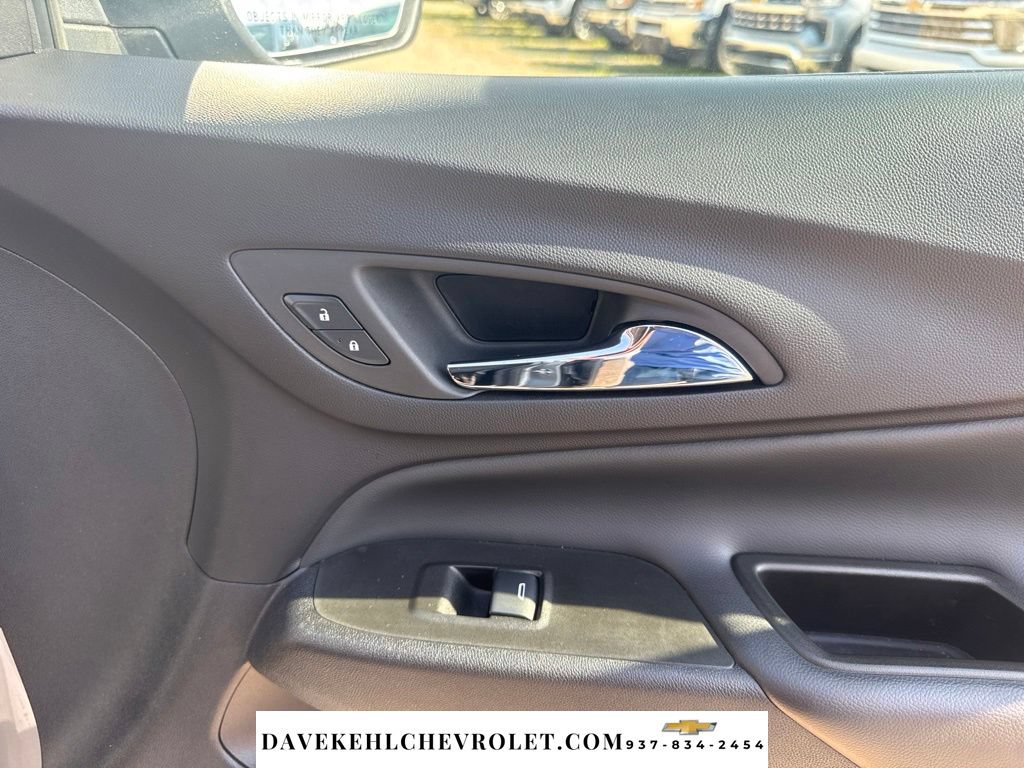 Used 2024 Chevrolet Equinox LT FWD image 29